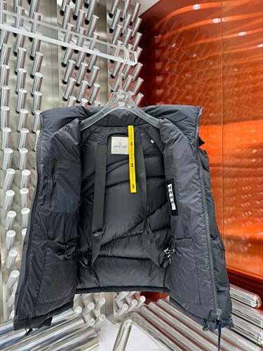Moncler Graphite Hooded Baffle-Quilted Down Parka