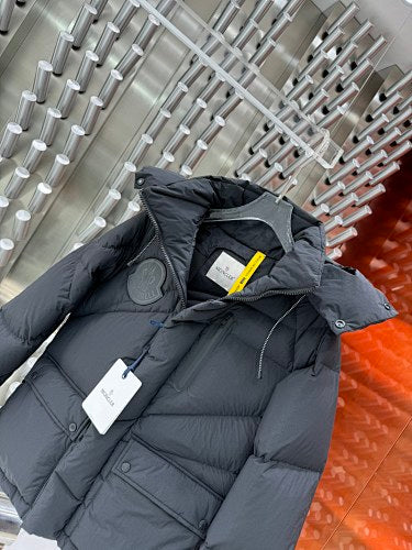 Moncler Graphite Hooded Baffle-Quilted Down Parka