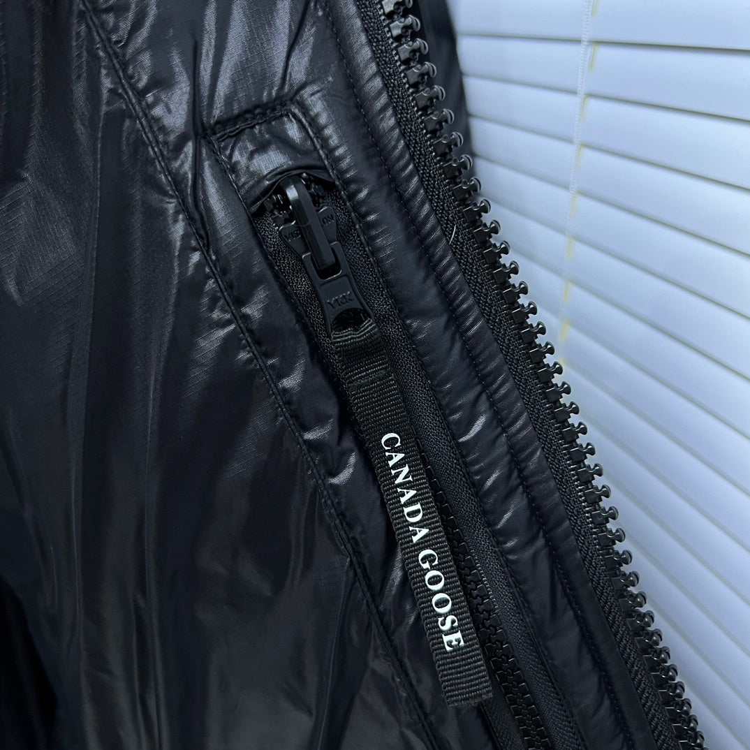 Canada Goose Black Glossy Hooded Down Puffer Jacket