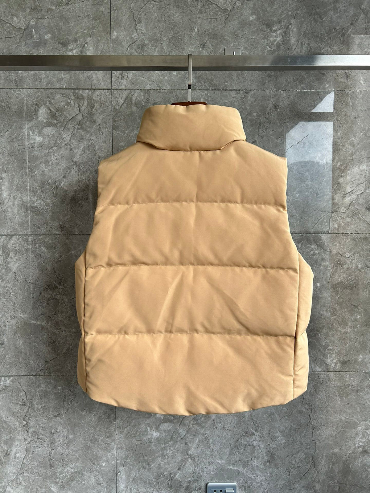 Canada Goose Sand Freestyle Crew Puffer Vest