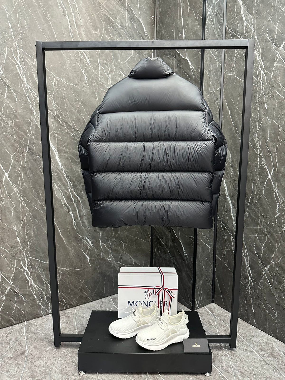 Moncler Navy Classic Short Down Jacket