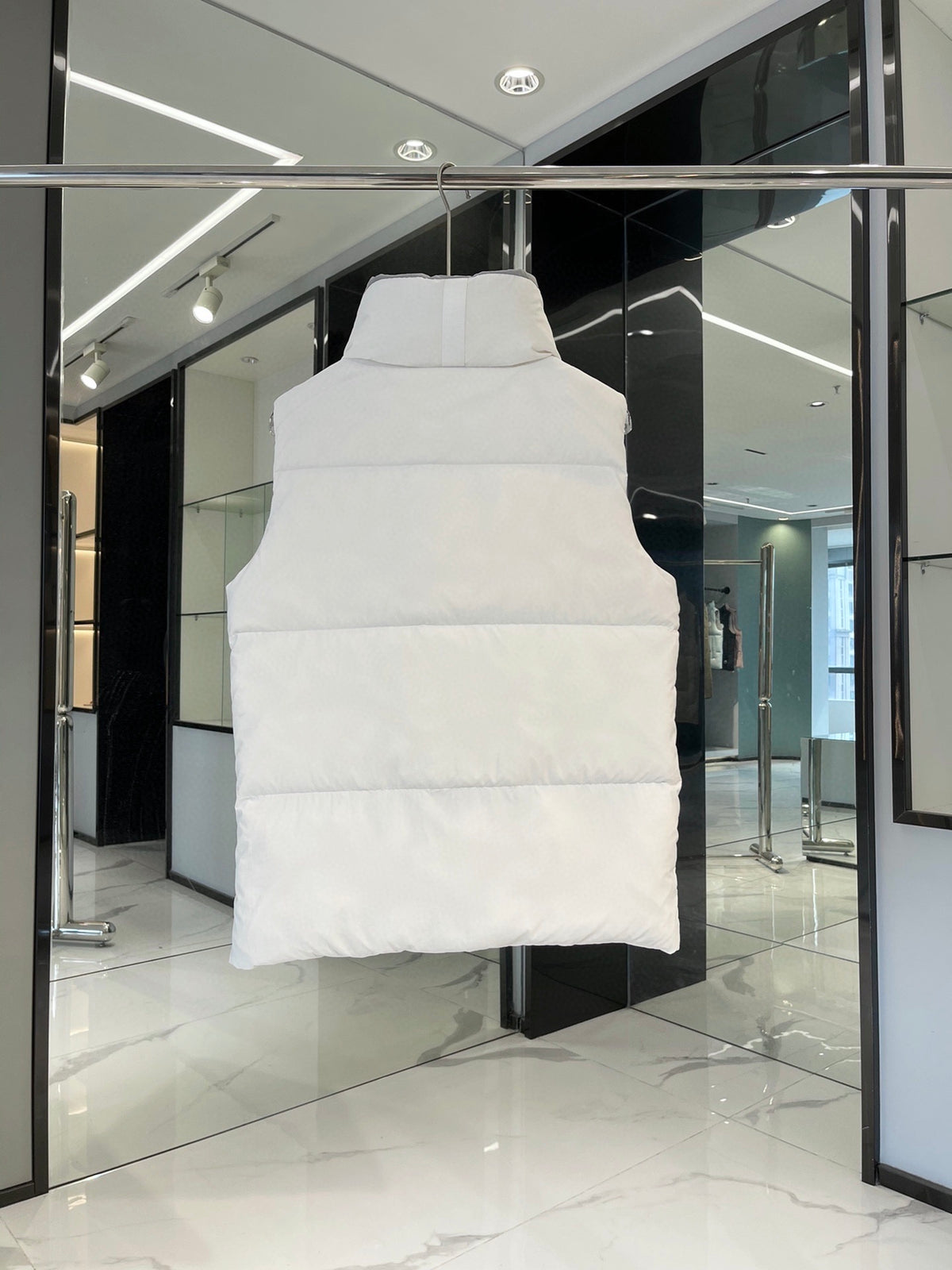 Canada Goose White Freestyle Crew Puffer Vest