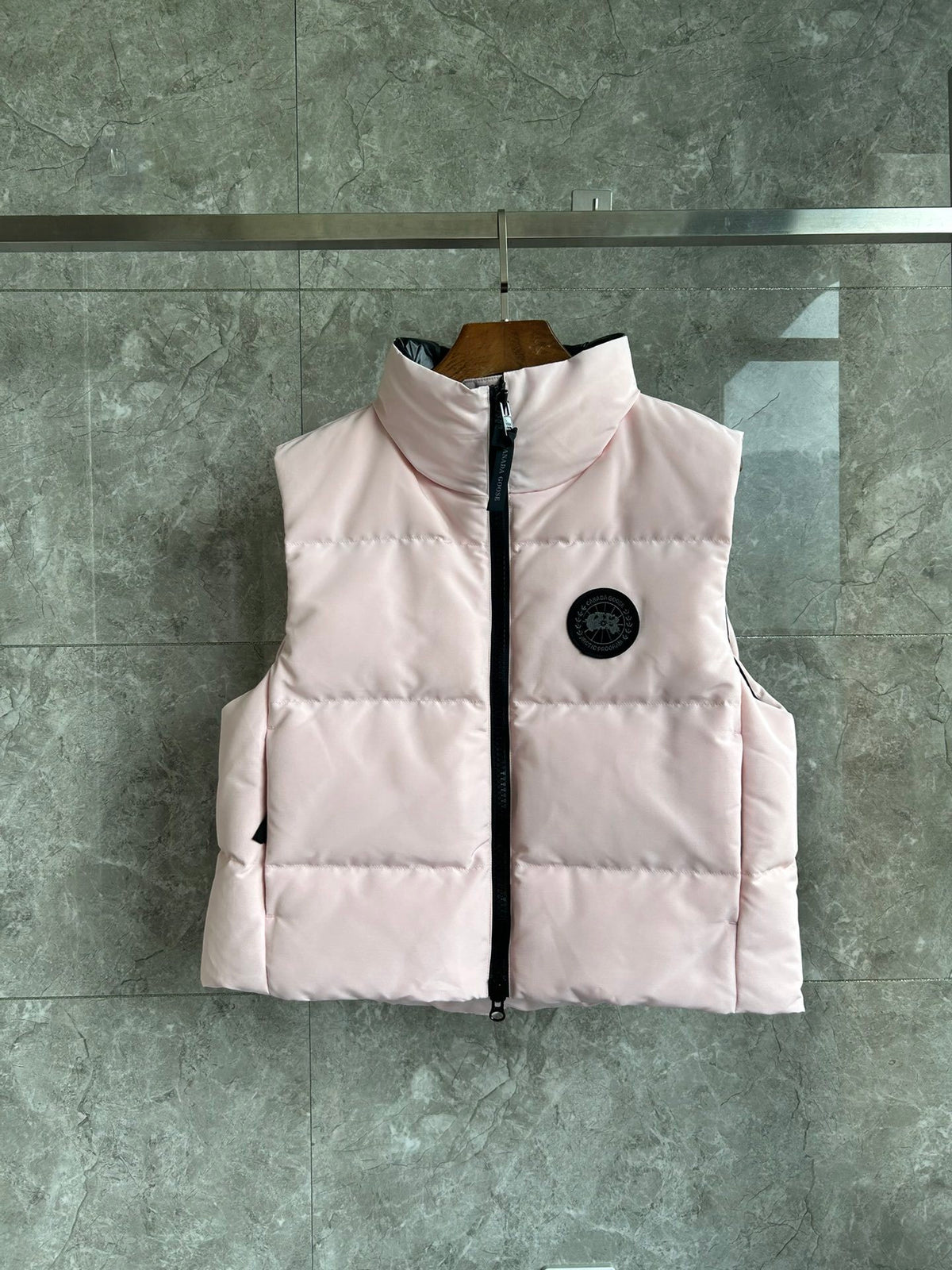 Canada Goose Blush Freestyle Crew Puffer Vest