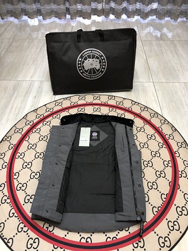 Canada Goose Grey Freestyle Crew Puffer Vest