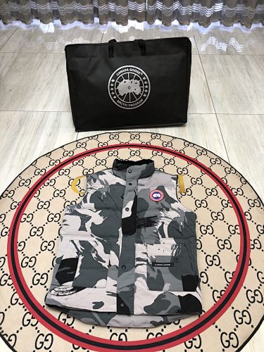 Canada Goose Camo Freestyle Crew Puffer Vest