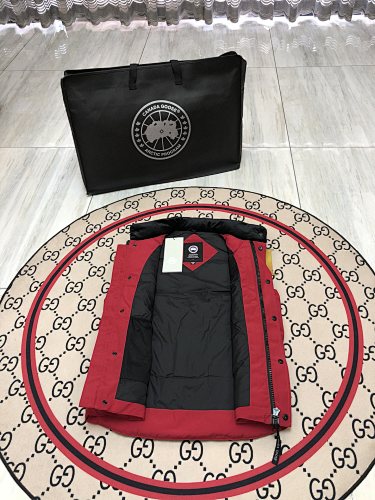 Canada Goose Red Freestyle Crew Puffer Vest