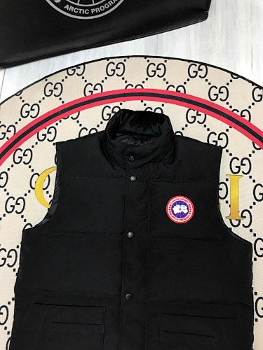 Canada Goose Black Freestyle Crew Puffer Vest
